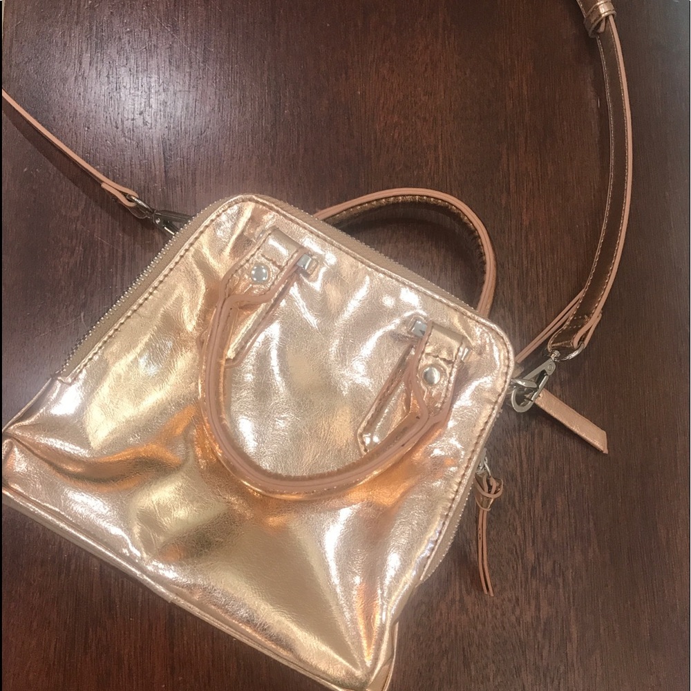 Stylish Rose Gold Bag
